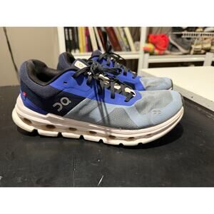 On Cloudrunner Women's Chambray/Midnight size 9